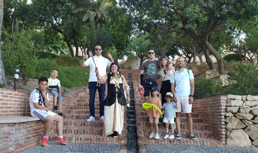 Visitas Guiadas Almería - EcoAventureras Alcazaba en familia