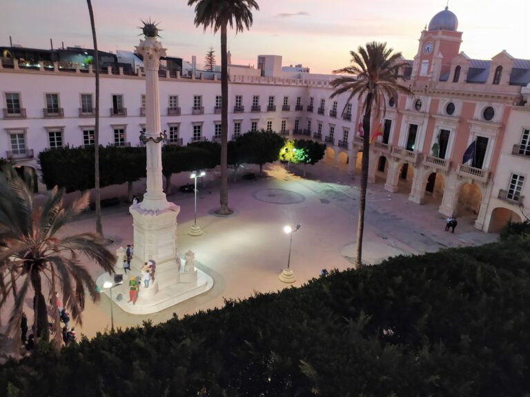 Alcazaba Almería 123 plaza constitucion 768x576